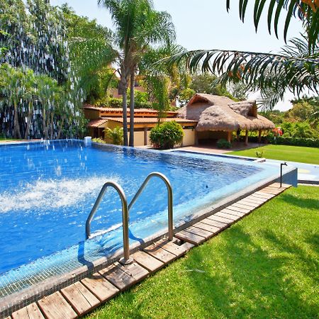 Holiday Inn Cuernavaca By Ihg Exterior photo