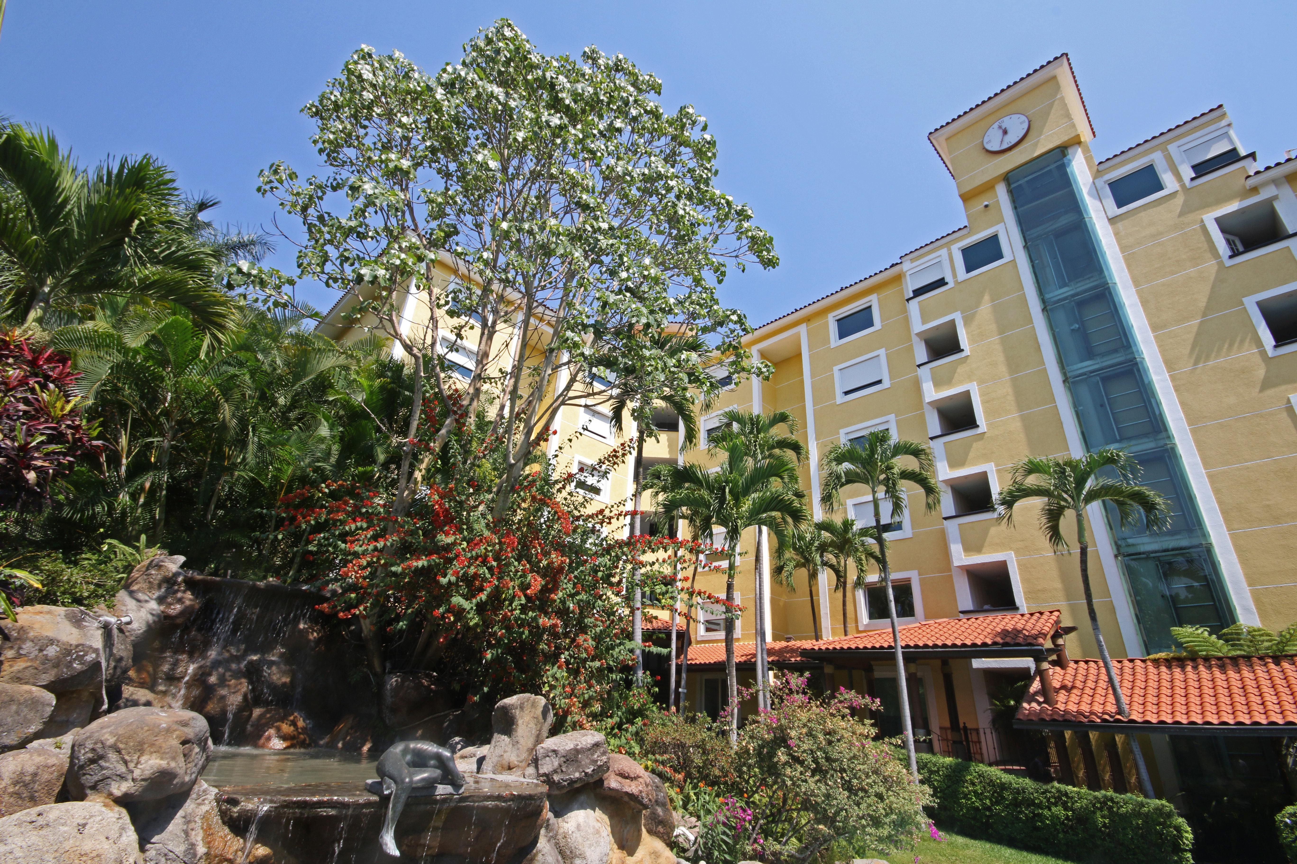 Holiday Inn Cuernavaca By Ihg Exterior photo